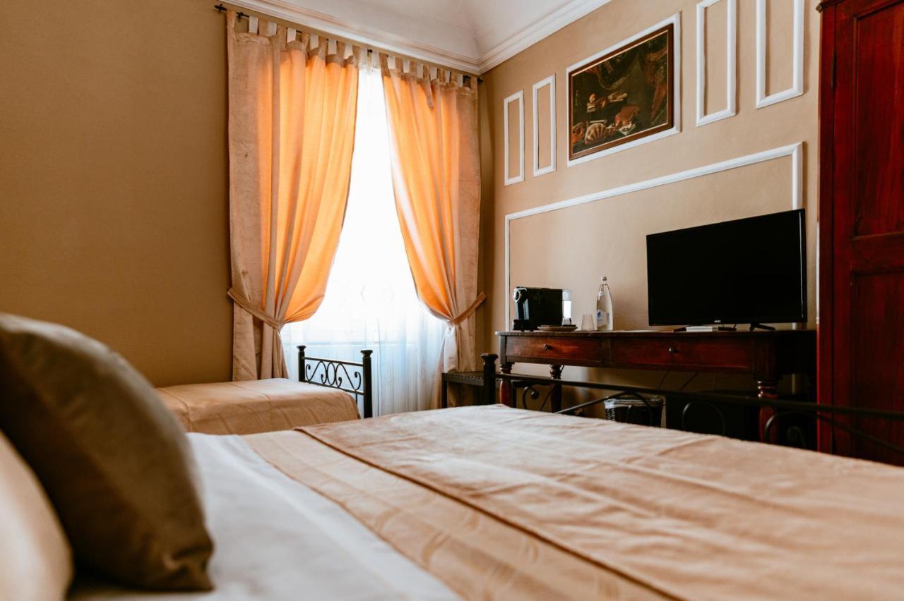 La Foresteria Di Palazzo Picedi Benettini Sarzana Zewnętrze zdjęcie