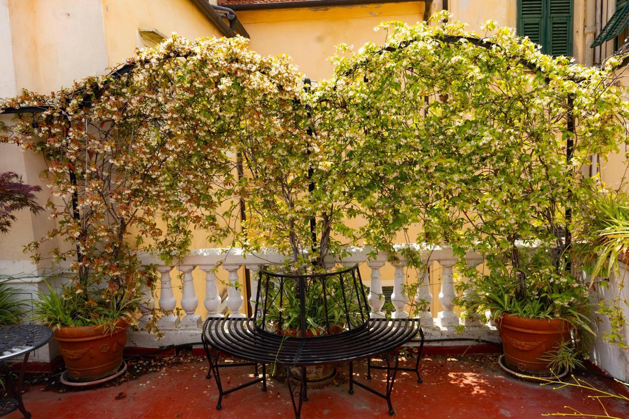 La Foresteria Di Palazzo Picedi Benettini Sarzana Zewnętrze zdjęcie